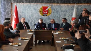 Basın mensuplarının 10 Ocak Çalışan Gazeteciler Gününü kutlayan Büyükkılıç: İyi ki varsınız