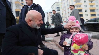 Başkan Çolakbayrakdar: Soğuk günlerde gönülleri ısıtıyoruz