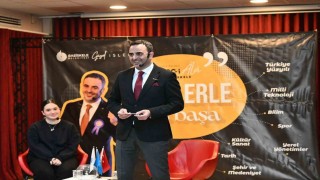 Başkan Özlü: Hedefi olan genç, güçlü Türkiye demektir