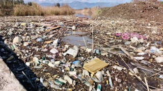 Başkan Sürücü: Tarihi Taşköprü yıkılmasın, plastikler denize ulaşmasın