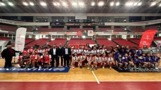 Basketbol Küçük Kızlar İl Birinciliği sona erdi