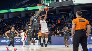 Basketbol Süper Ligi: Bahçeşehir Koleji: 100 - Aliağa Petkim Spor: 60