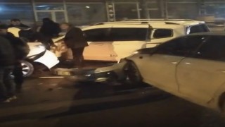 Batmanda zincirleme trafik kazası: 1 yaralı