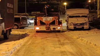 Battalgazide gece boyu kar mesaisi