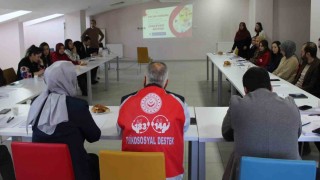 Bayburtta çocuk koruma hizmetlerine yönelik meslek içi eğitim düzenlendi
