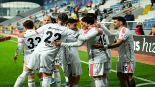 Beşiktaşın yenilmezlik serisi 10 maça çıktı