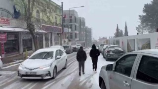 Besnide yoğun kar yağışı başladı