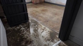 Beylikdüzünde 2 daireyi su bastı: Bina boşaltıldı