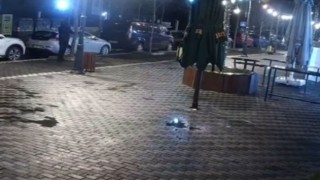 Beylikdüzünde iş yeri kurşunlama anı kamerada