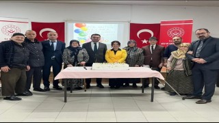 Bilecikte huzurevinde doğum günü sevinci