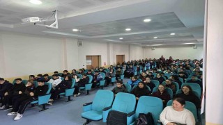 Bilecikte sosyal medya bağımlılığına karşı farkındalık eğitimi
