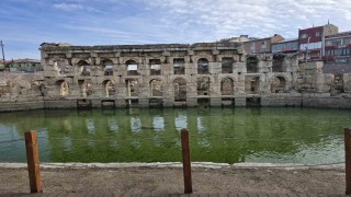 Binlerce yıllık Roma Hamamı, ziyaretçilerini ağırlamaya devam ediyor