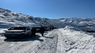 Birçok araç mahsur kaldı