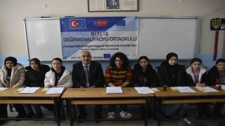Bitlisli köy okulu öğrencilerine Avrupa yolu açıldı