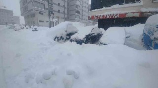 Bitliste kuvvetli kar, fırtına ve çığ tehlikesi uyarısı
