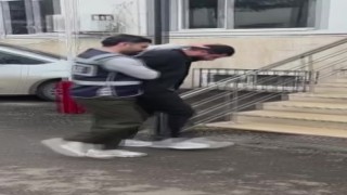 Boşanma aşamasındaki eşinin evine zarar veren şahıs tutuklandı