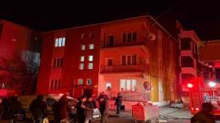 Bunalıma giren genç evi yakmaya çalıştı
