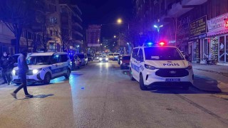 Burdurda eğlence mekanında çıkan kavgada 2 kişi bıçaklandı