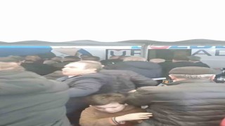 Bursa Büyükşehir Belediye Başkanı Mustafa Bozbeye saldırı girişimi