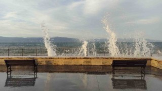 Bursa için kuvvetli rüzgâr ve fırtına uyarısı