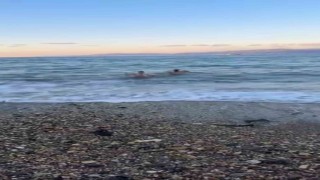Bursada dondurucu soğukta deniz keyfi