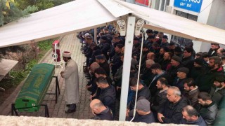 Bursadaki tır kazasında hayatını kaybeden sürücü toprağa verildi