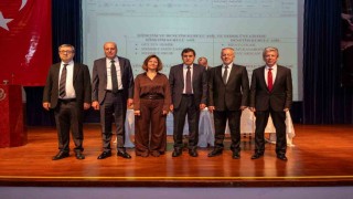 Buttimde bayrak değişimi