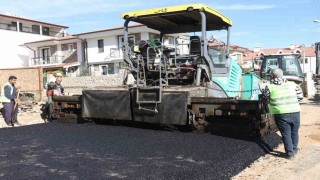 Büyükşehir Datçada 53 bin metrelik yol ağını yeniliyor
