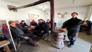 Çiftçiye aşılama çalışmaları, sulama yöntemleri ve desteklemeler anlatıldı