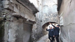 Cizrede 200 yıllık tarihi kemerli ev yıkılma tehlikesiyle karşı karşıya