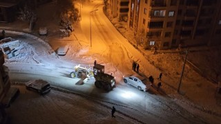 Darende Belediyesinin kar mesaisi sürüyor