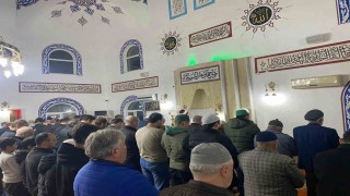 Dede torun, genç yaşlı aynı safta buluştu