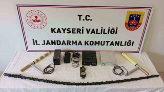 Define arayan 5 kişi suçüstü yakalandı
