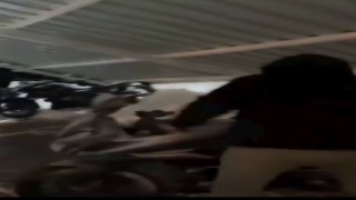 Dicle Üniversitesindeki yurdun otopark çatısı çöktü