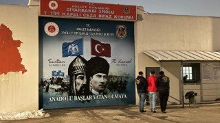 Diyarbakırda araması bulunan 132 kişi yakalandı