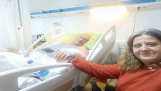 Doktorlar ‘yaşamaz dedi, eşinin desteği hayatta tuttu