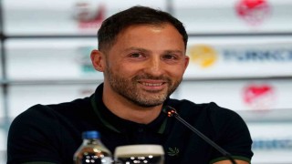 Domenico Tedesco: Takım olarak bu maç için sabırsızlanıyoruz