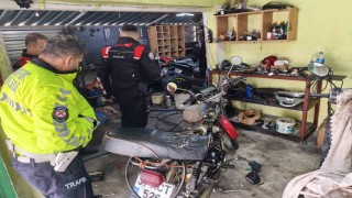 Dörtyolda motosiklet tamircileri denetlendi
