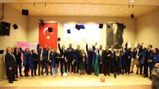 DPÜde Aile Üniversitesi ilk mezunlarını verdi