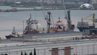 Dron saldırısına uğrayan gemi Samsun Limanına demirledi