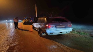 Dur ihtarına uymayan alkollü sürücü kaza yapınca yakalandı