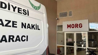 Düşerken kafasını duvara çarpan yaşlı kadın hayatını kaybetti