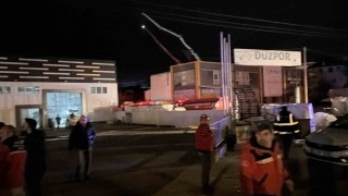 Düzcedeki fabrika yangını söndürüldü