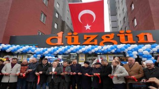 Düzgün marketler 25nci şubesini törenle açtı