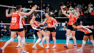 Eczacıbaşı Dynavit, Vero Volley Milanoya geçit vermedi