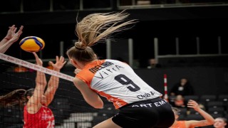 Eczacıbaşı Dynavitten 3-0lık net galibiyet