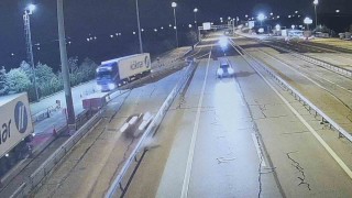 Edirnede ters yöne giren alkollü sürücü kaza yaptı: 2 yaralı