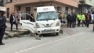 Edremitte alacak verecek kavgası kanlı bitti: 2 yaralı