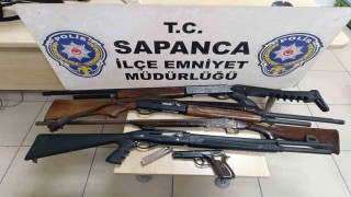Emniyet ekipleri zehir tacirlerine göz açtırmıyor: 2 gözaltı