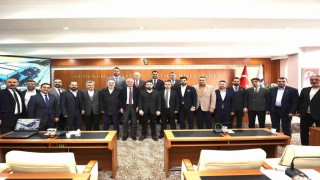 Erzurum ASKONdan Büyükşehir Belediye Başkanı Sekmene nezaket ziyareti